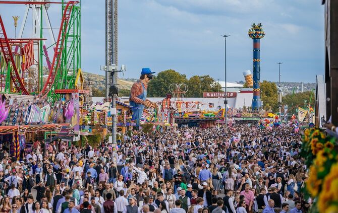 Veranstalter, Schausteller und Festwirte ziehen Bilanz für das 179. Cannstatter Volksfest (Symbolfoto).