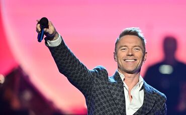 Popstar Ronan Keating bei «Masked Singer» enttarnt 