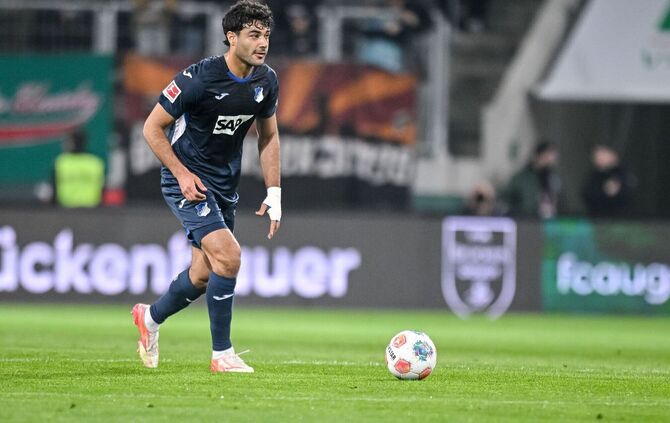 Trifft auf einen Club seiner Heimat: Hoffenheim-Profi Ozan Kabak. (Archivbild)