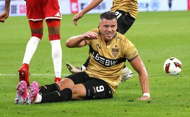 Ermedin Demirovic vergab in Hamburg eine Riesenchance und war auch sonst kaum ins VfB-Spiel eingebunden.