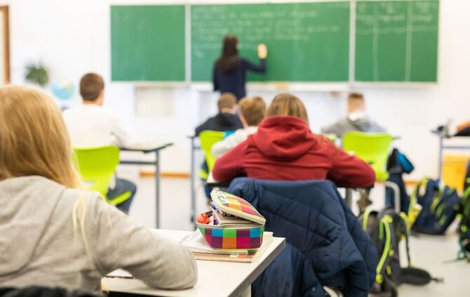 Zwischen den Schularten gibt es erhebliche Unterschiede bei der Versorgung. (Symbolbild)