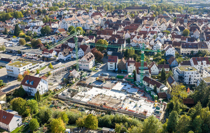 Spektakulär: Der Blick von oben auf das große Wohnbauprojekt mitten in Winnenden, aufgenommen am 5. Oktober.