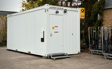 Die Container-Filiale der Post am Rudersberger Bahnhof.