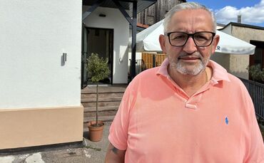 Hat beim VfL Waiblingen hingeschmissen: Angelo Sapia vor seiner Trattoria in Winnenden - in Waiblingen hat er künftig nur noch d