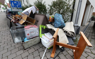 Wer Sperrmüll oder alte Elektrogeräte hat, will diesen Müll gern schnell loswerden. Denn er beansprucht viel Platz. (Symbolfoto)