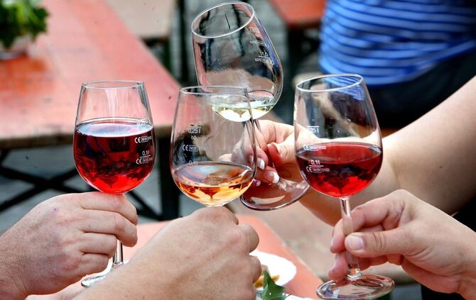 Am Wochenende ist wieder Weinfest in Welzheim. (Symbolbild)