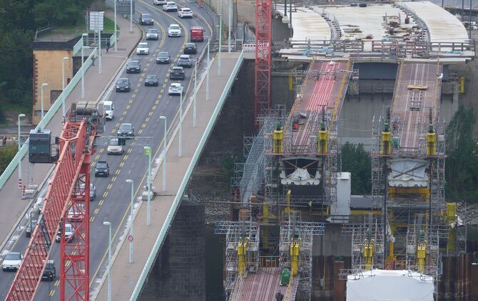 Neubau der Pfaffendorfer Brücke