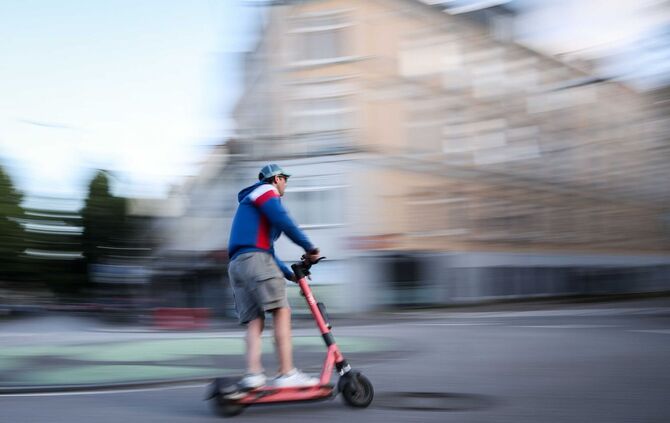 Fahrt mit E-Scooter