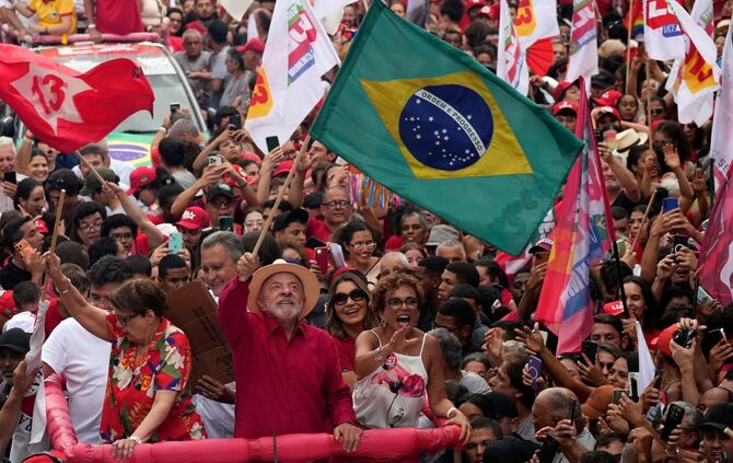 Vor der Stichwahl in Brasilien