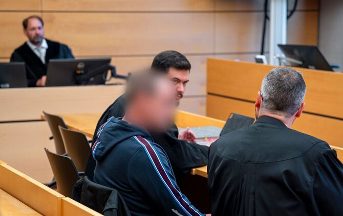 Mordprozess gegen Mann mehr als 32 Jahre nach der Tat