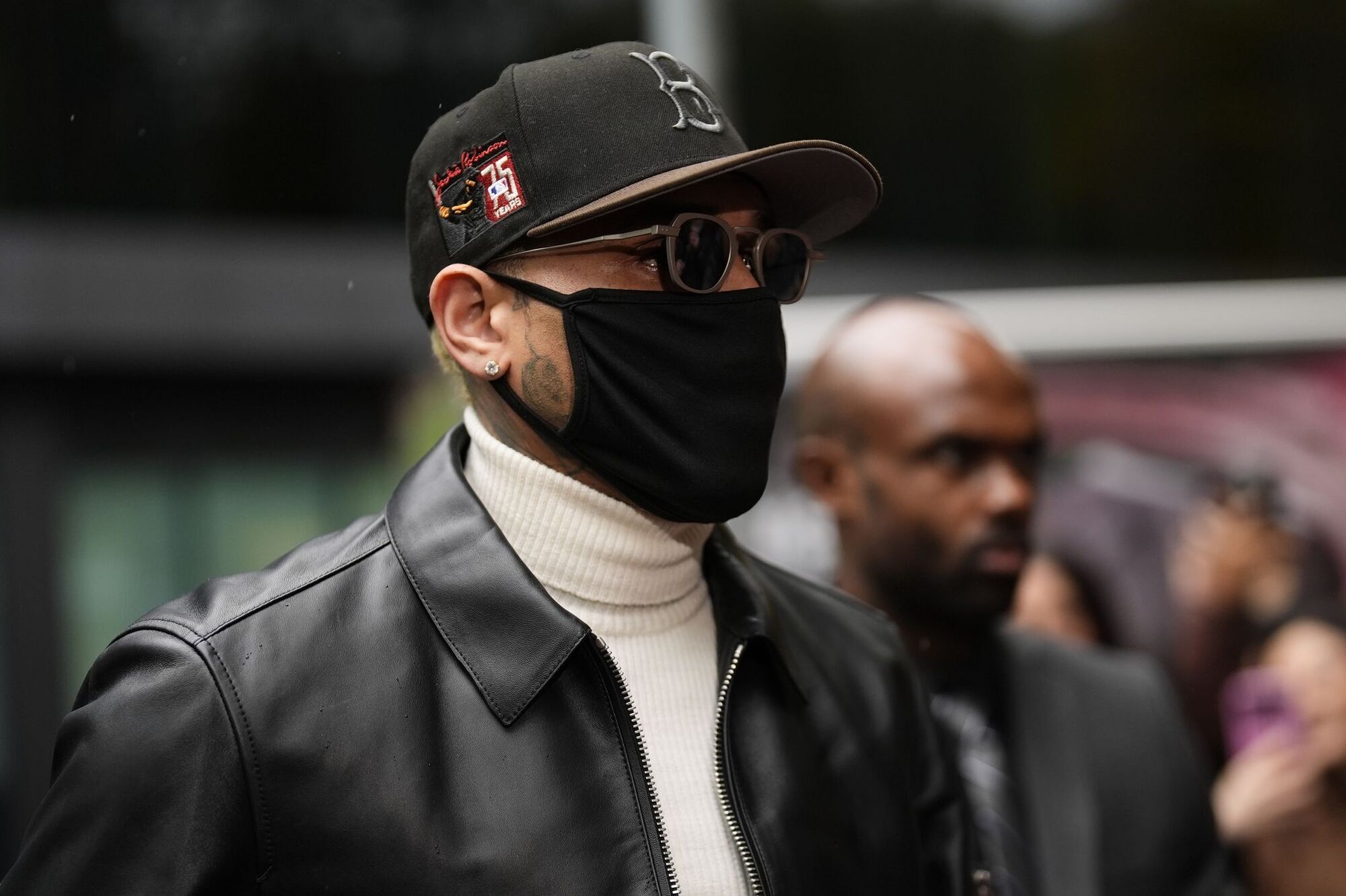 Chris Brown muss nach Nachtclub-Angriff nicht ins Gefängnis - Kultur ...