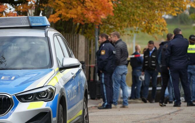Mann in Dingolfing an Haustür erschossen