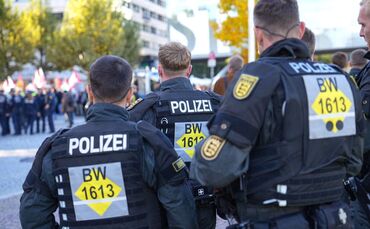 Die Polizei wappnet sich auch für Störaktionen. (Archivbild)