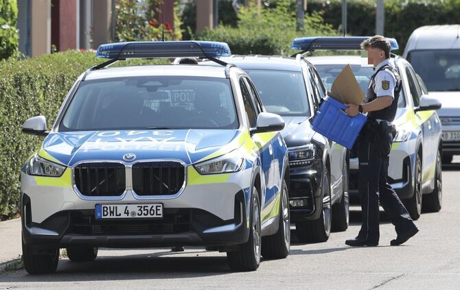 Polizei-Großeinsatz an der ehemaligen Wohnadresse des Beschuldigten im Juli 2025 (Archivfoto).