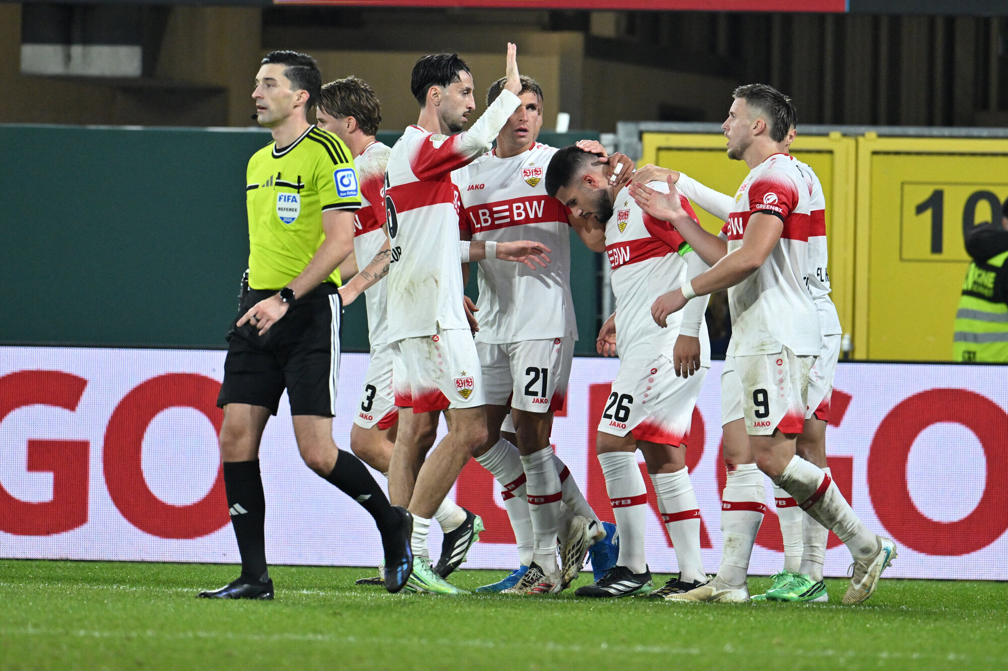Spätes 1:0 im DFB-Pokal beim SC Paderborn: Wie Deniz Undav den VfB erlöst ...