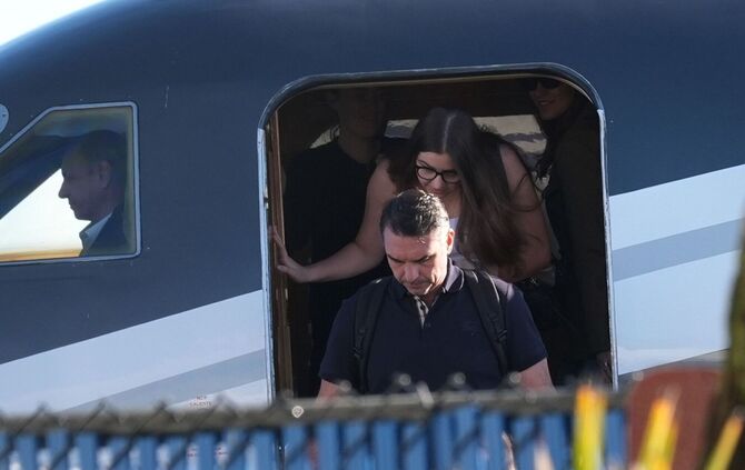 Wahlverlierer Bolsonaro kommt in USA an