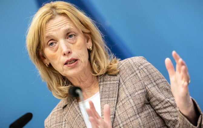 Jugendministerin Karin Prien