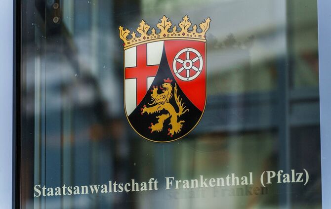 Die Ermittlungen der Staatsanwaltschaft Frankenthal und der Polizei dauern an. (Symbolbild)