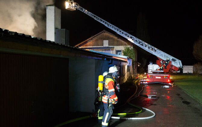 Großbrand in Gärtnerei - Bild 01_1