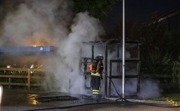 Schulhof in Winnenden brennt_0