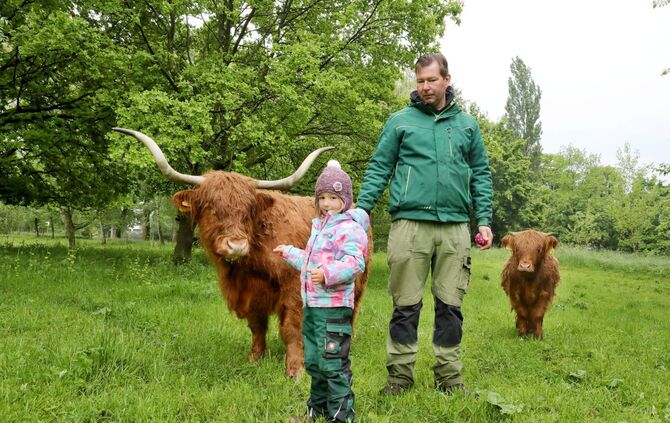 Eine tierische Adoptiv-Familie_0