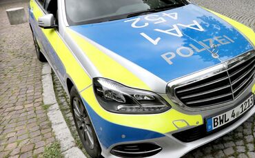 Streifenwagen Blaulicht Polizei symbol symbolbild symbolfoto