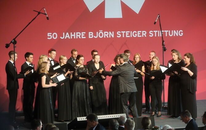 Die Björn-Steiger-Stiftung feiert ihr 50-jähriges Bestehen.  - Bild 49_32
