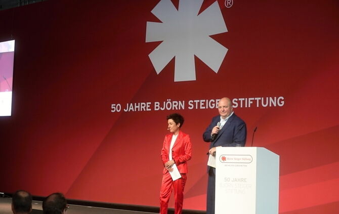 Die Björn-Steiger-Stiftung feiert ihr 50-jähriges Bestehen.  - Bild 32_49