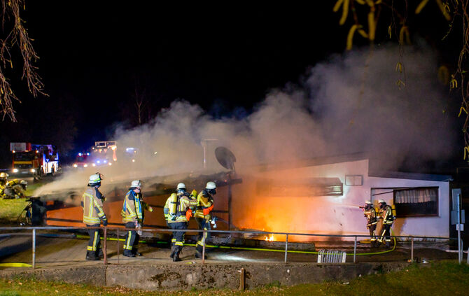 Brand beim SV Unterweissach - Bild 02_3