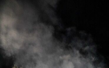 Waiblingen-Beinstein: Strohlager und seltene Ballenpresse geht in Flammen auf – Brandstiftung?