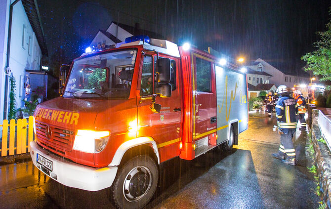 Brand im Wohnzimmer - Bild 10_0