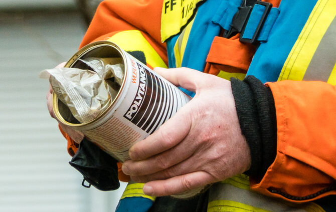 Feuerwehreinsatz wegen giftiger Dämpfe_8