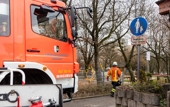 Feuerwehreinsatz wegen giftiger Dämpfe_17