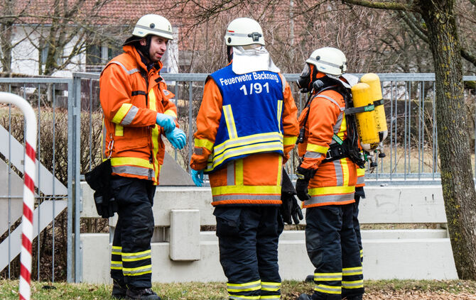 Feuerwehreinsatz wegen giftiger Dämpfe_18