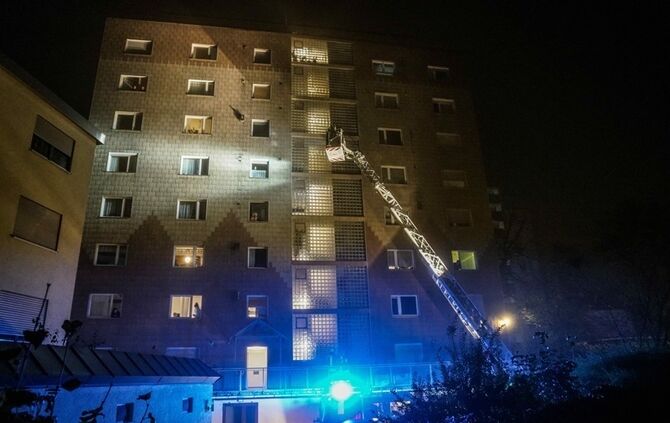 Vermeintliche Explosion löst Einsatz der Rettungskräfte aus - Bild 04_0