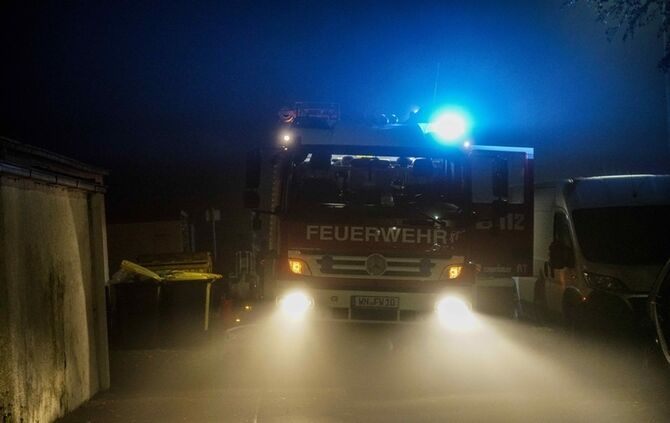 Vermeintliche Explosion löst Einsatz der Rettungskräfte aus - Bild 02_10