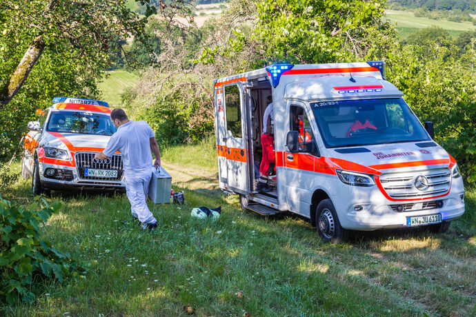 Ein Toter bei Brand einer Gartenhütte, Schorndorf-Schornbach, 01.08.2020.