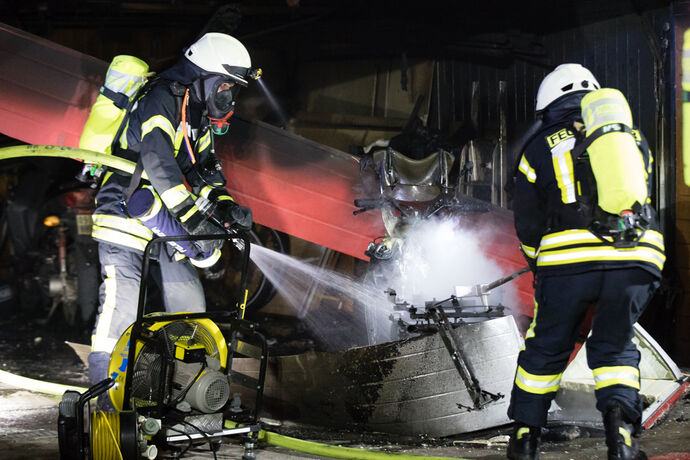 Garagenbrand_Burgstaller Straße, Leutenbach, 02.08.2020.