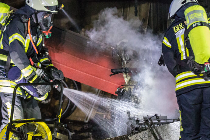 Garagenbrand_Burgstaller Straße, Leutenbach, 02.08.2020.