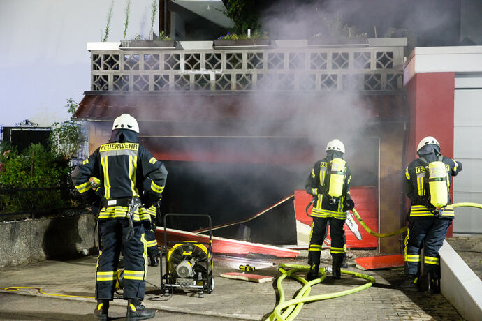 Garagenbrand_Burgstaller Straße, Leutenbach, 02.08.2020.