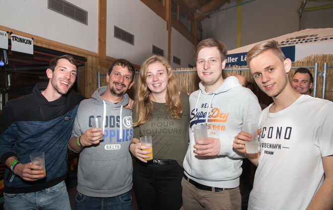 Mega Oldie Party - Bild 18_2