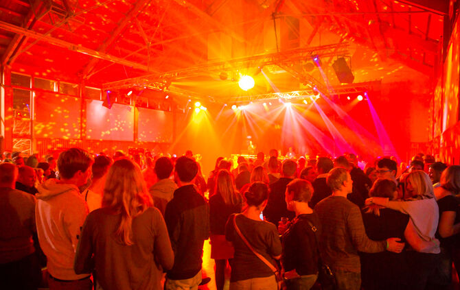 Mega Oldie Party - Bild 03_3