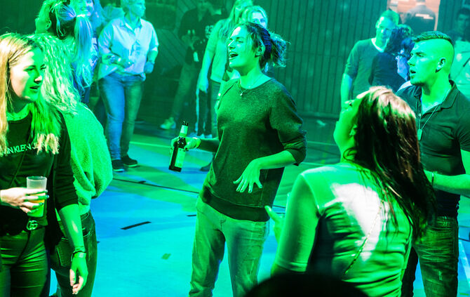Mega Oldie Party - Bild 14_14