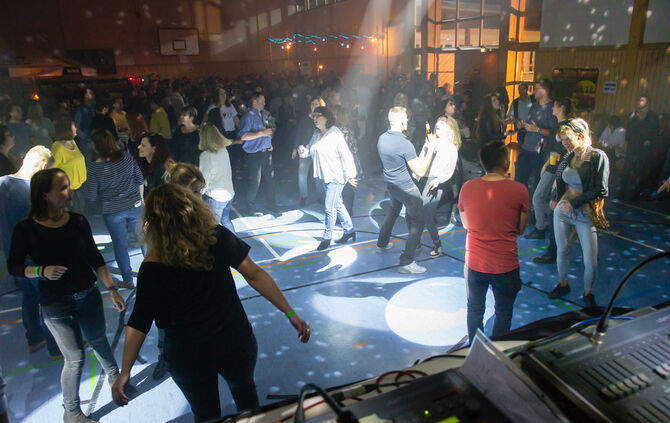 Mega Oldie Party - Bild 21_21