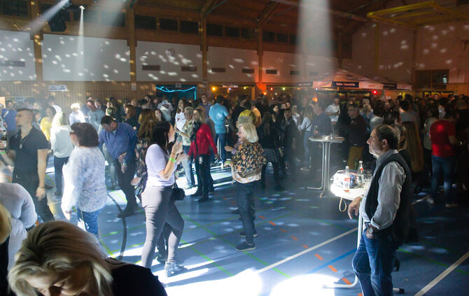 Mega Oldie Party - Bild 23_23