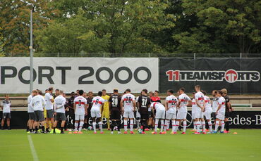 VfB Trainigsauftakt Training Robert-Schlienz Stadion