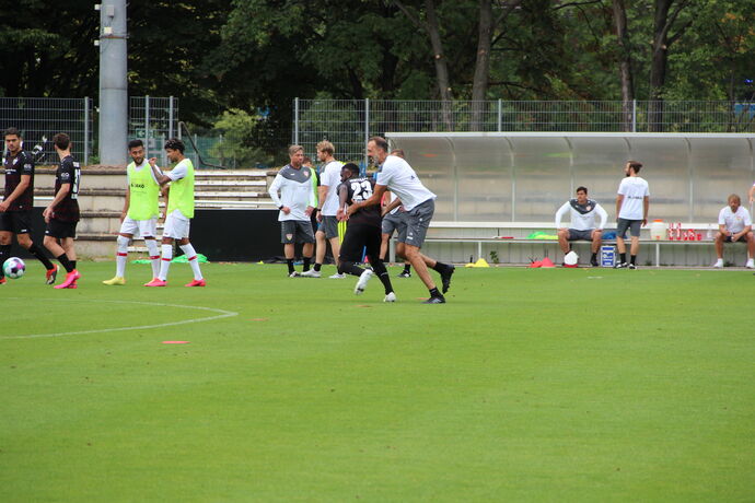 Matarazzo Mangala VfB Training