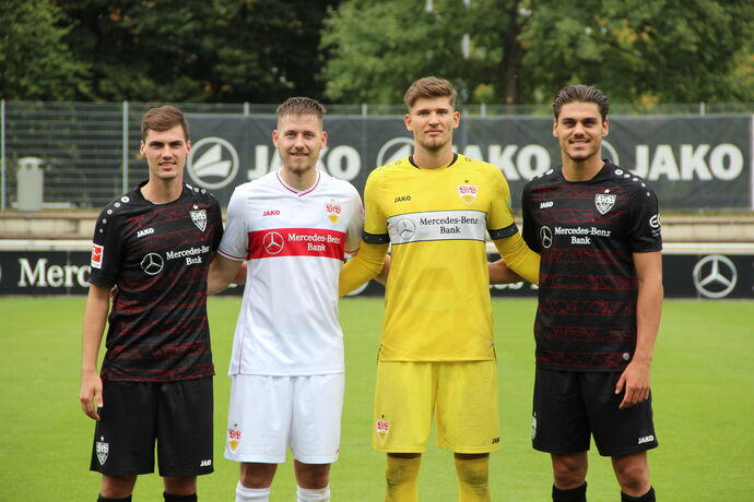 Stenzel Anton Kobel Mavropanos VfB Neuzugänge Training