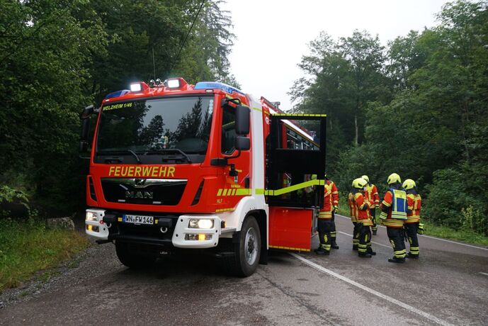 Welzheim: Fahrerin kommt von Fahrbahn ab und landet in Boeschung