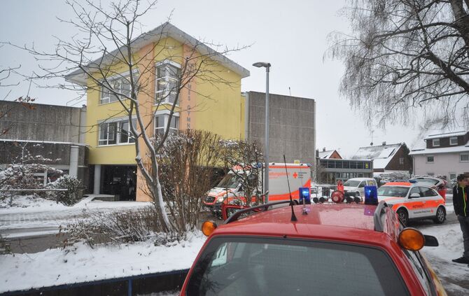 Welzheim Großeinsatz im Limes-Gymnasium_4